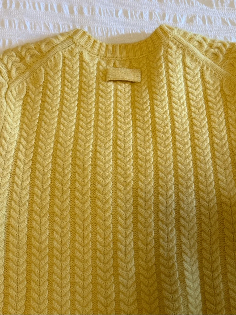 ZARA Yellow Knit Short Sleeve Sweater Women's - Picture 3 of 3